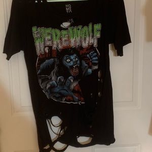 Destroyed werewolf tee shirt